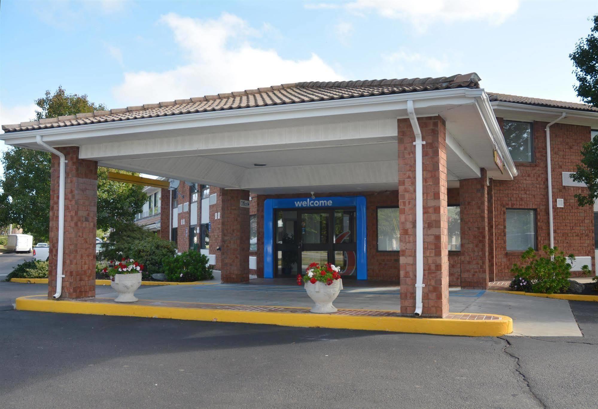 Motel 6-Newport, Ri Экстерьер фото