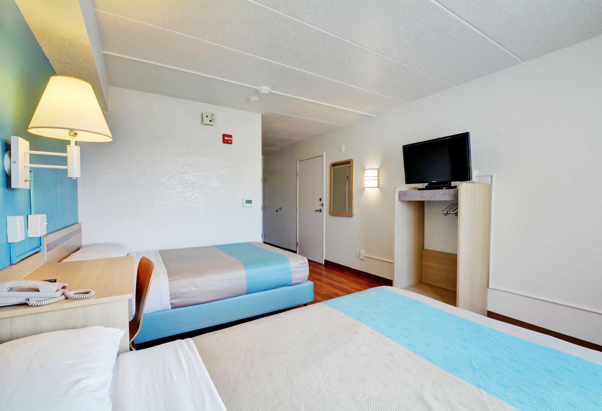 Motel 6-Newport, Ri Экстерьер фото