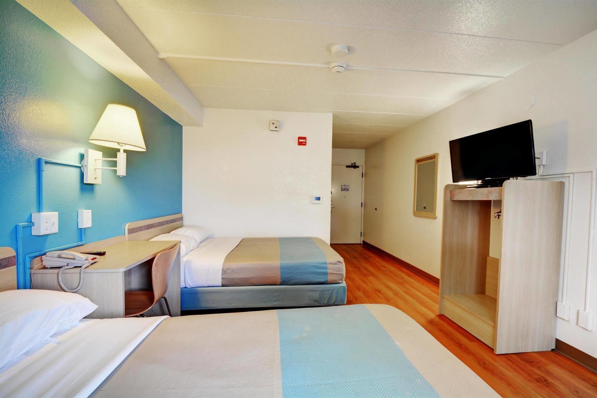 Motel 6-Newport, Ri Экстерьер фото