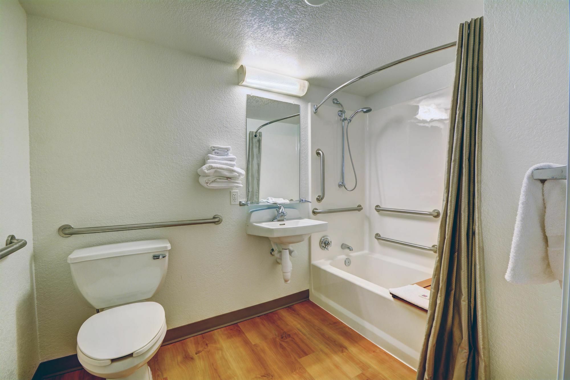 Motel 6-Newport, Ri Экстерьер фото